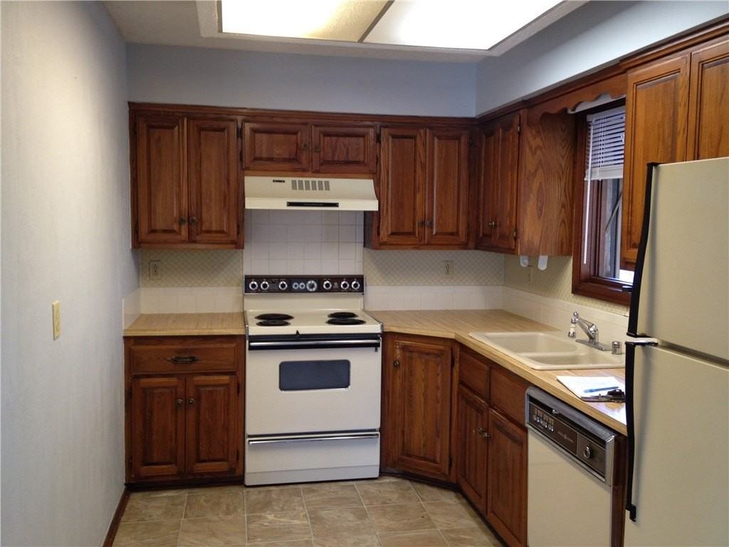 1 Endon Cir - Photo 4 of 6