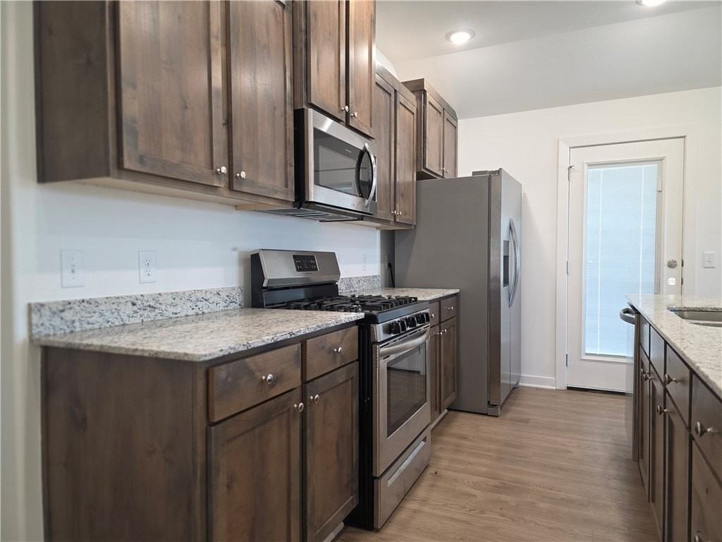 610 W Loren Dr - Photo 5 of 14
