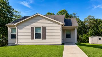 featured image of 611 Gizelle St