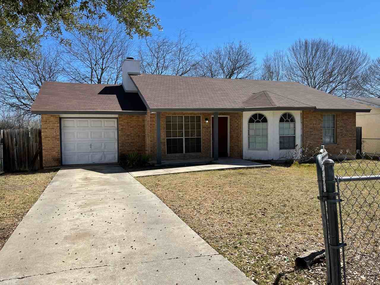 9514 Veronica St - Photo 2 of 13