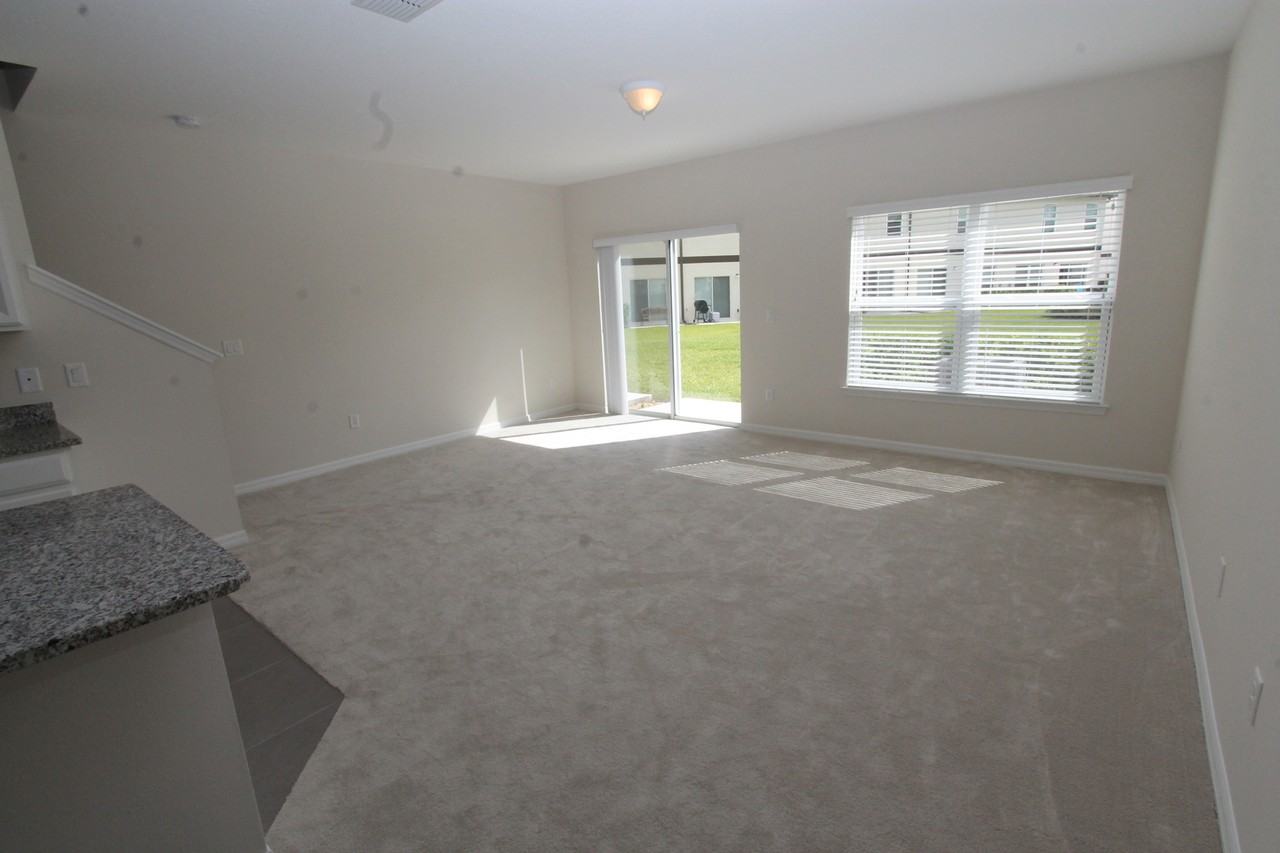 600 Northern Way #1307 - Photo 2 of 21