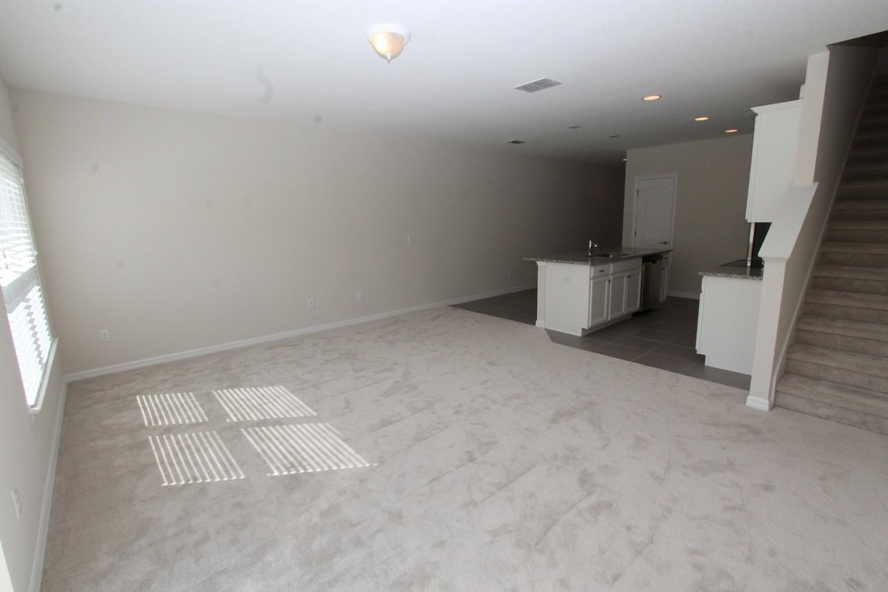 600 Northern Way #1307 - Photo 3 of 21