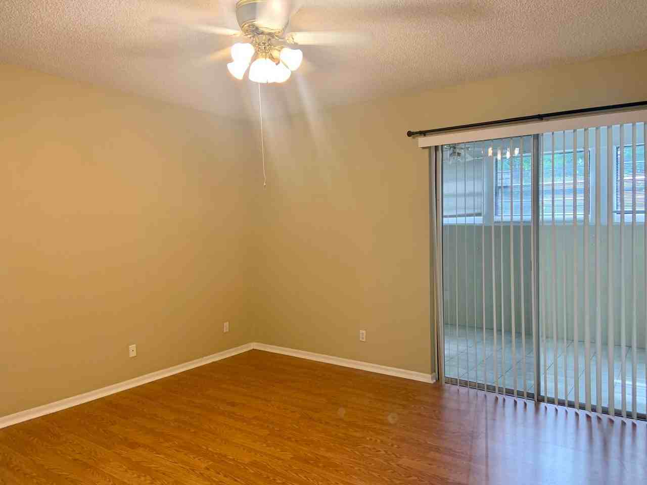3878 Kingston Oaks Cv - Photo 7 of 18