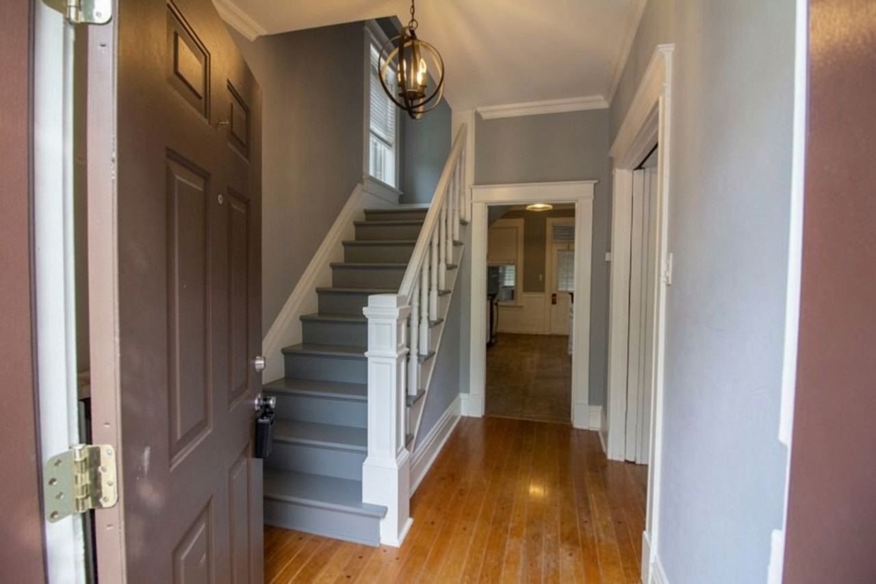 1034 Blendon Pl - Photo 2 of 27
