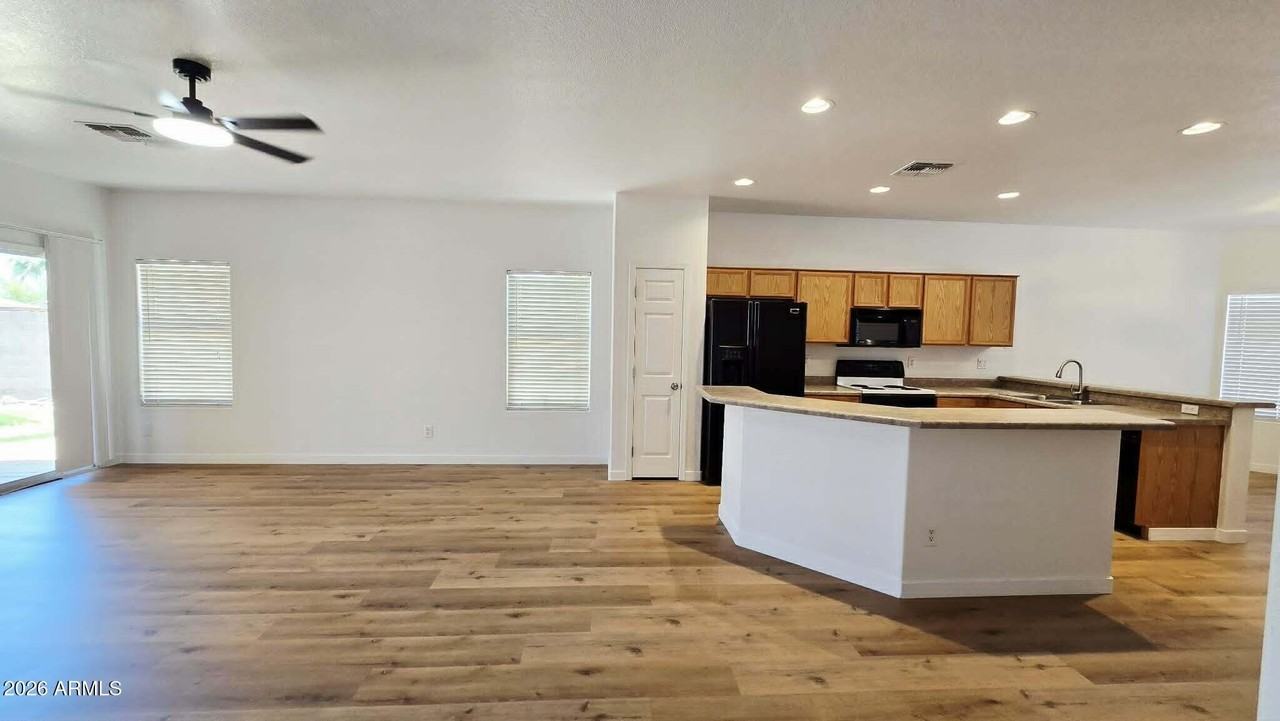 3771 E Thunderheart Trl - Photo 7 of 36
