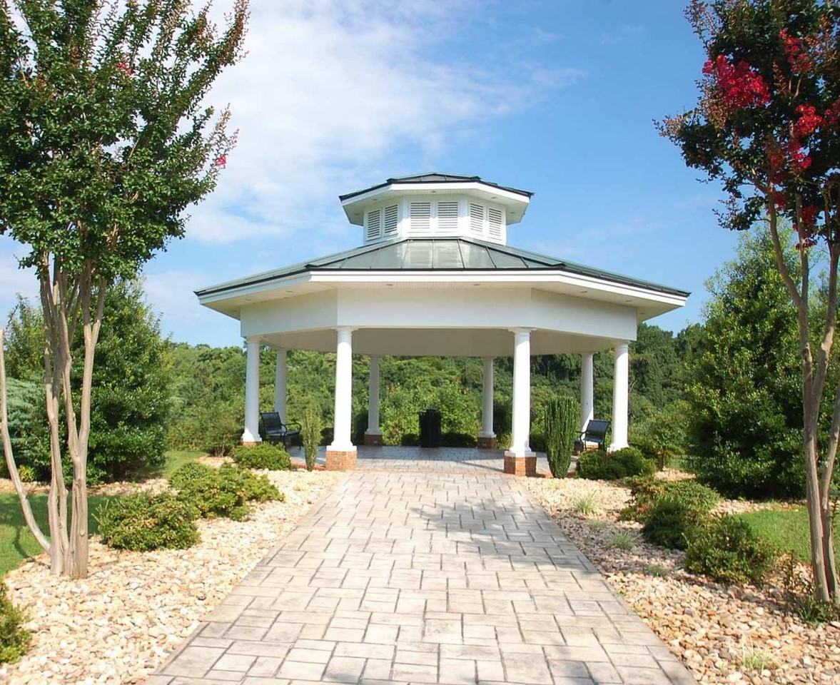 102 Capstone Dr #303