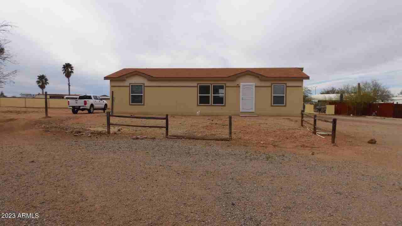 37709 N 17th Pl - Photo 2 of 11