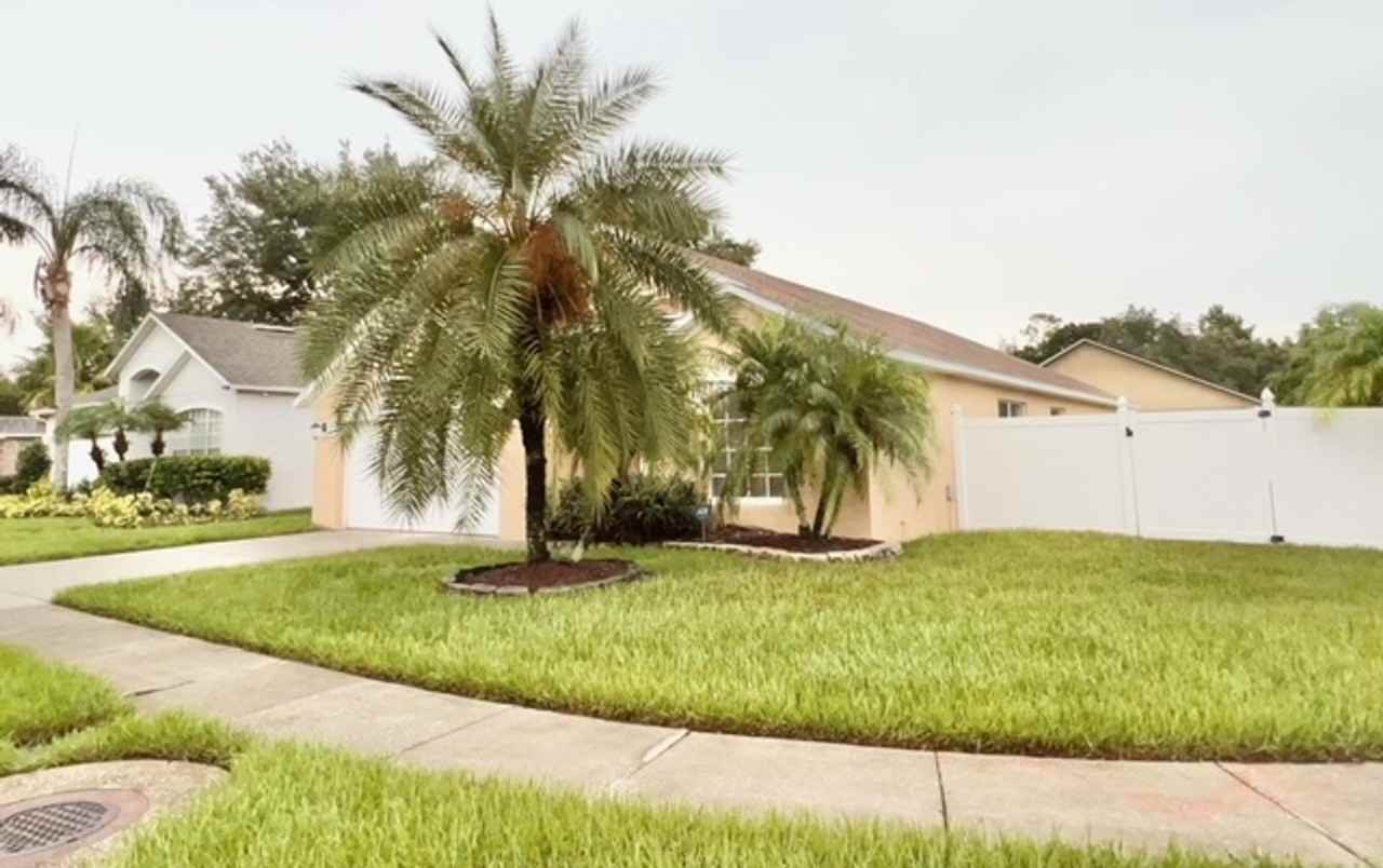 4403 Brookdale Ct - Photo 4 of 27