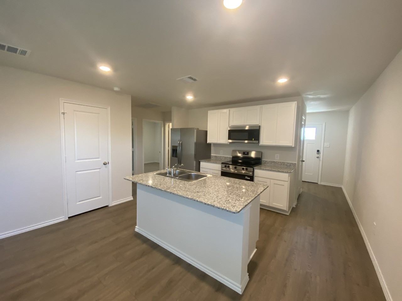 1818 Potomac Ln #1 - Photo 4 of 15