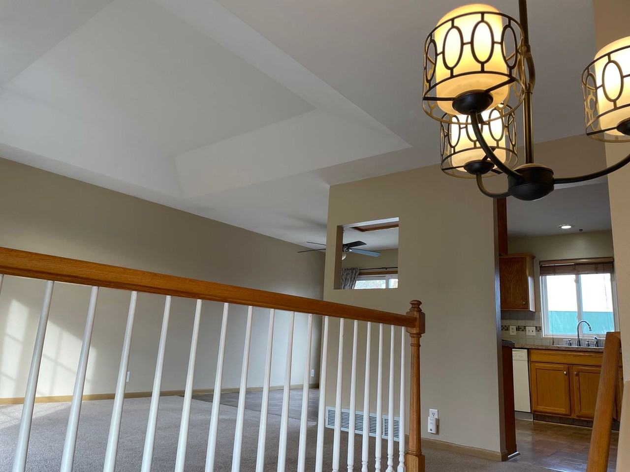 1704 Yorktown St - Photo 5 of 25