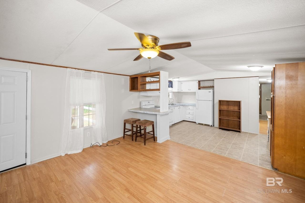 12411 County Road 91 - Photo 6 of 23