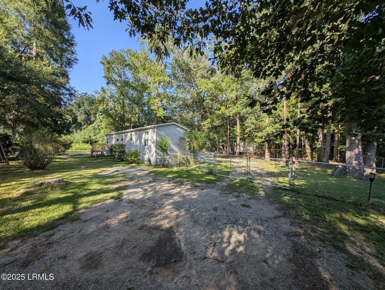 3307 Powell Dr - Photo 2 of 13