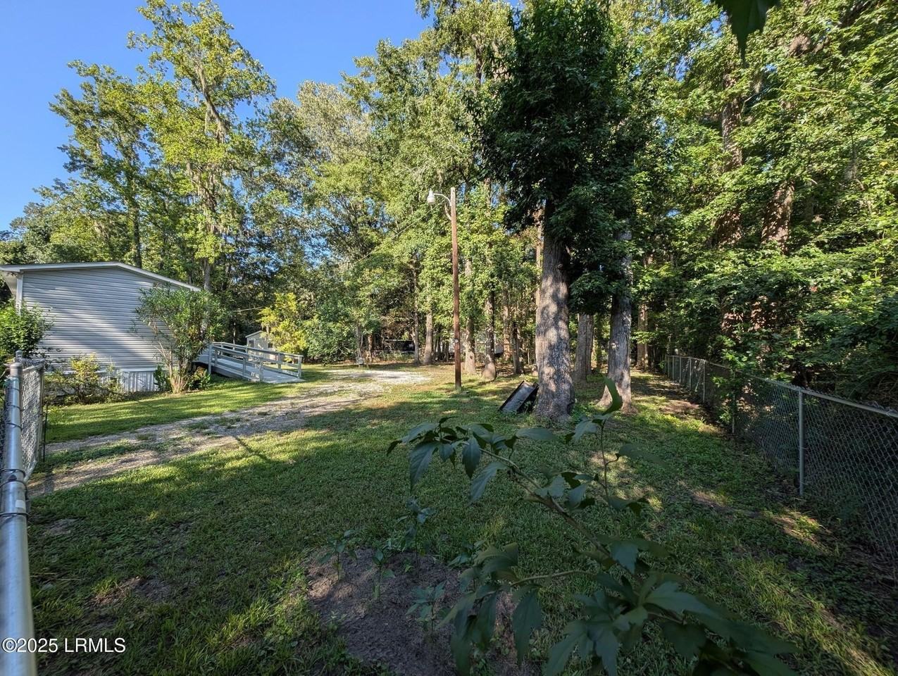 3307 Powell Dr - Photo 3 of 13
