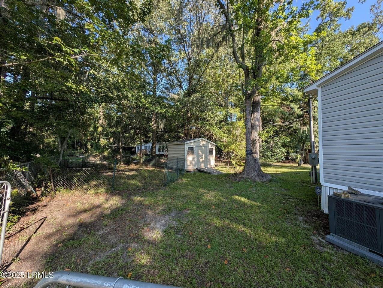 3307 Powell Dr - Photo 4 of 13