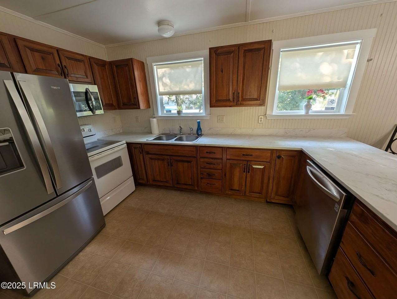 3307 Powell Dr - Photo 7 of 13
