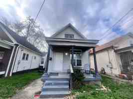 featured image of 2718 S 5th St