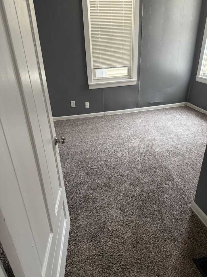 2718 S 5th St - Photo 5 of 21