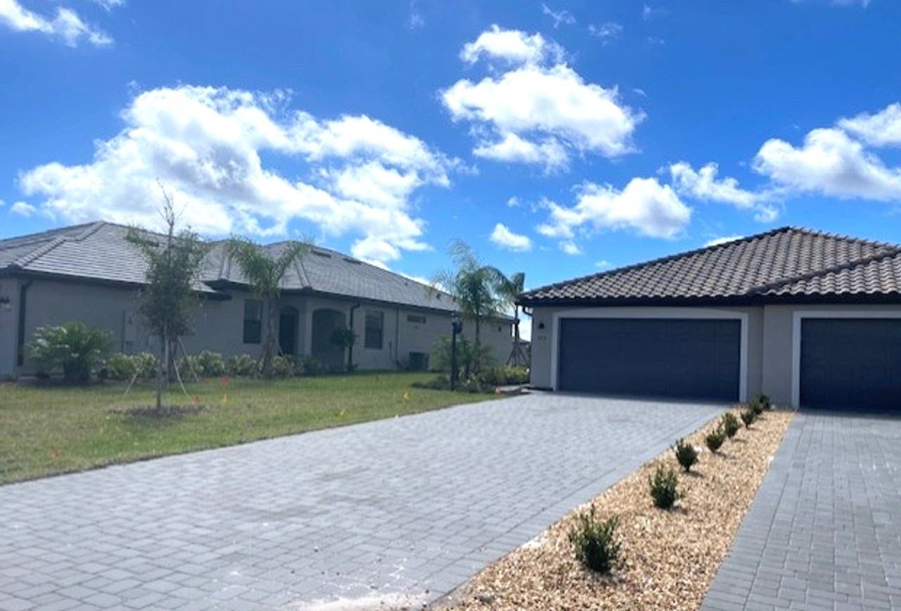 5316 Crystal Harbor Cv - Photo 2 of 32