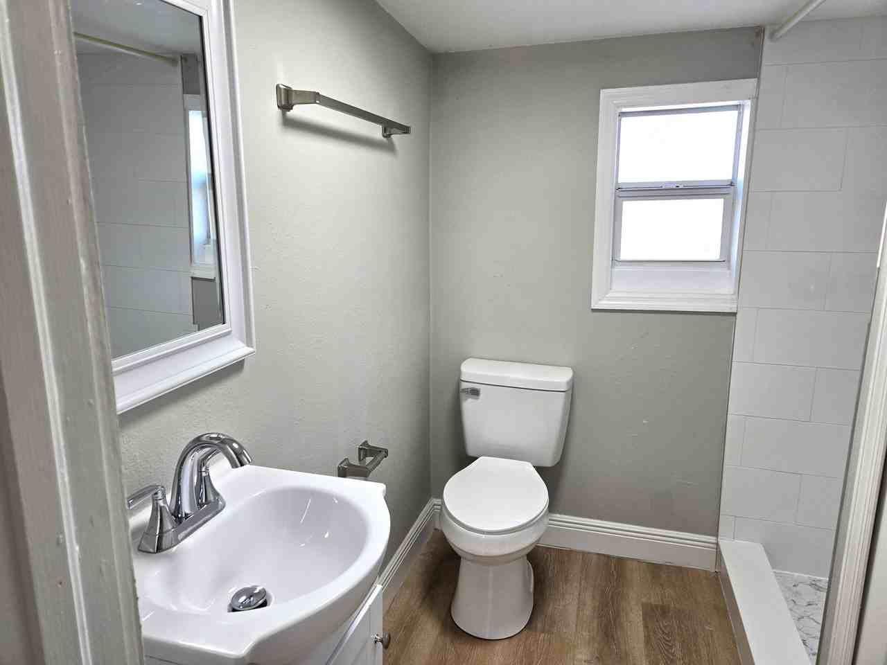 11-19 11-19 West Eagle Ave  - 19 W Eagle Ave #5 - Photo 7 of 7
