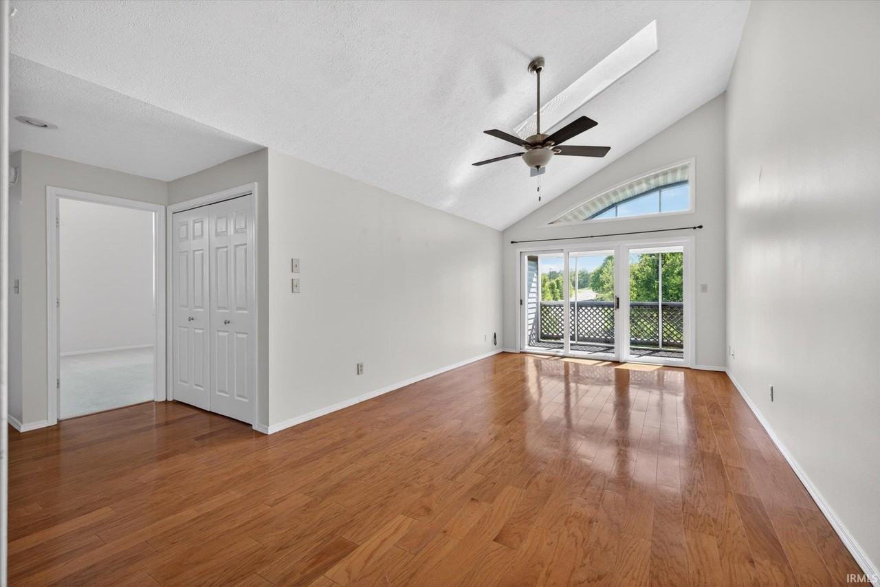 1354 S College Mall Rd - Photo 7 of 17