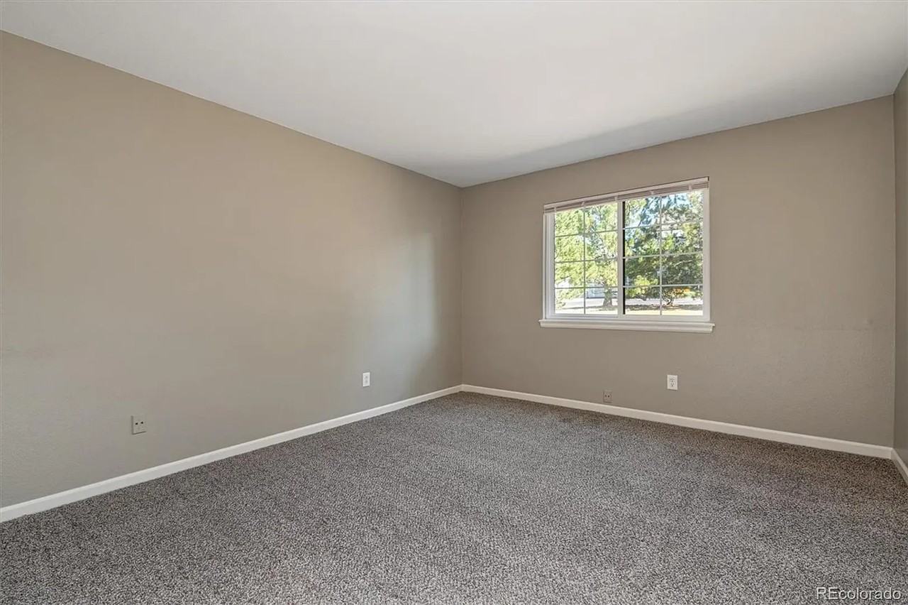 701 Canyon Dr - Photo 5 of 5
