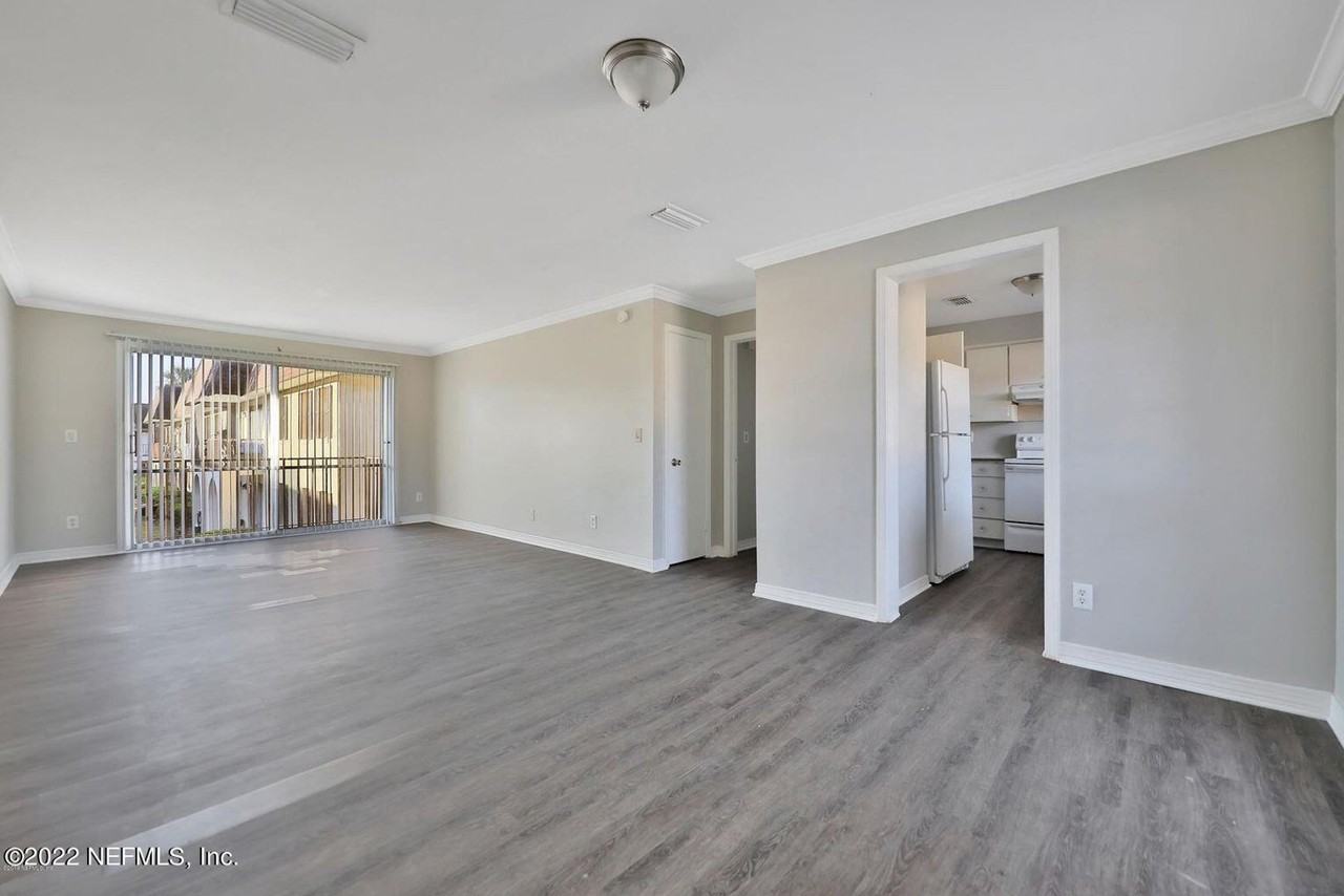 7346 El Barco Rd #8 - Photo 4 of 18