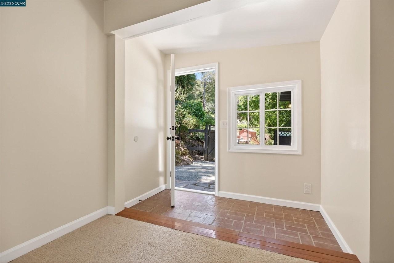 16 El Rincon - Photo 4 of 22