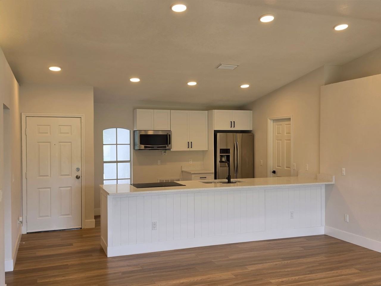 14540 Lycastle Cir - Photo 7 of 47
