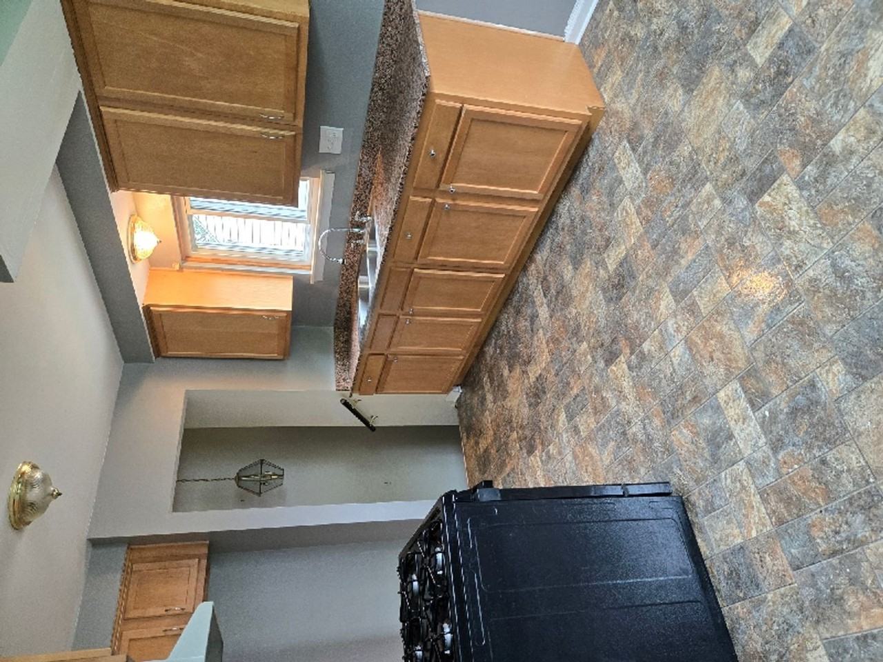 29800 Oakwood St - Photo 3 of 15
