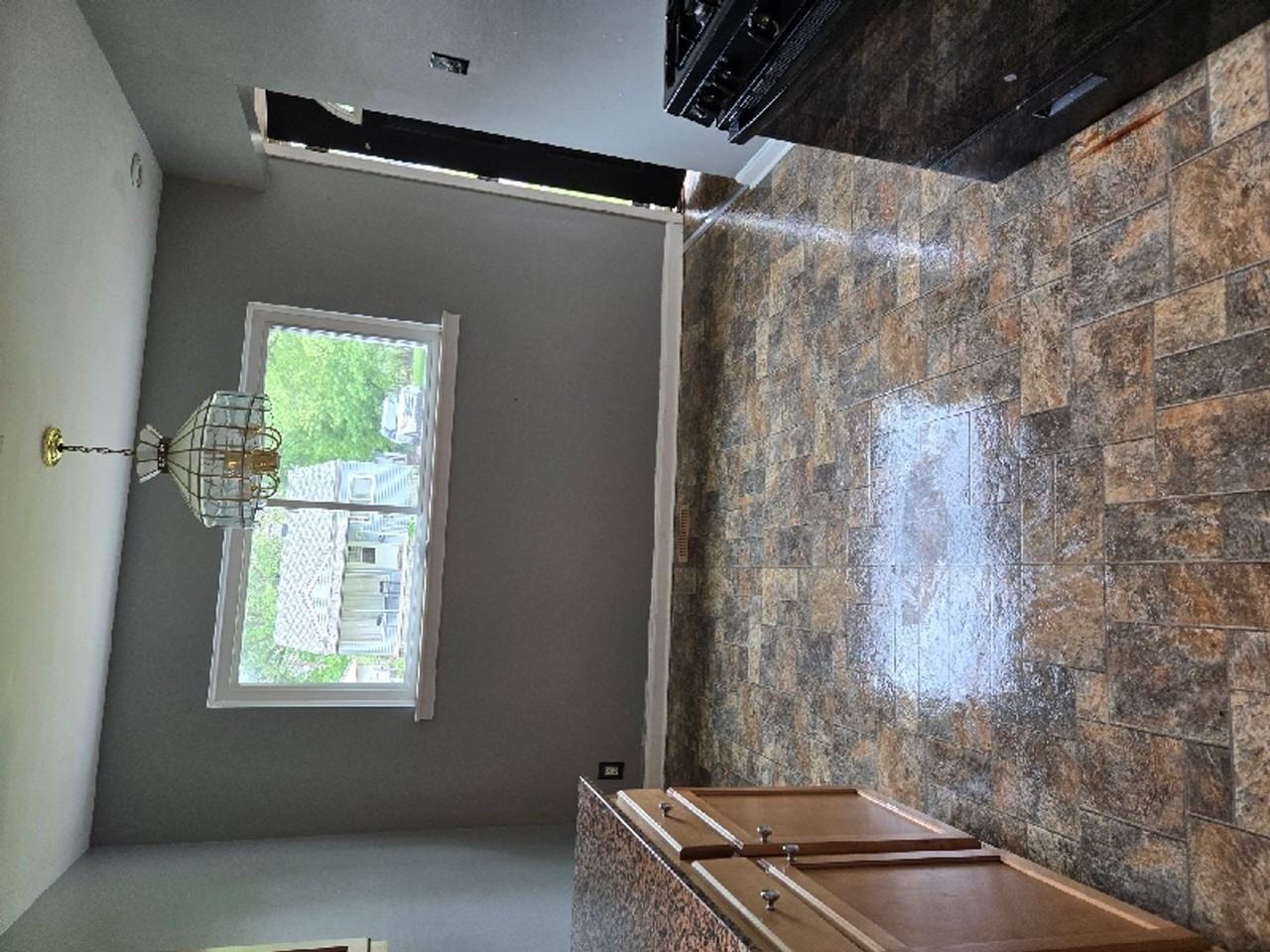 29800 Oakwood St - Photo 5 of 15