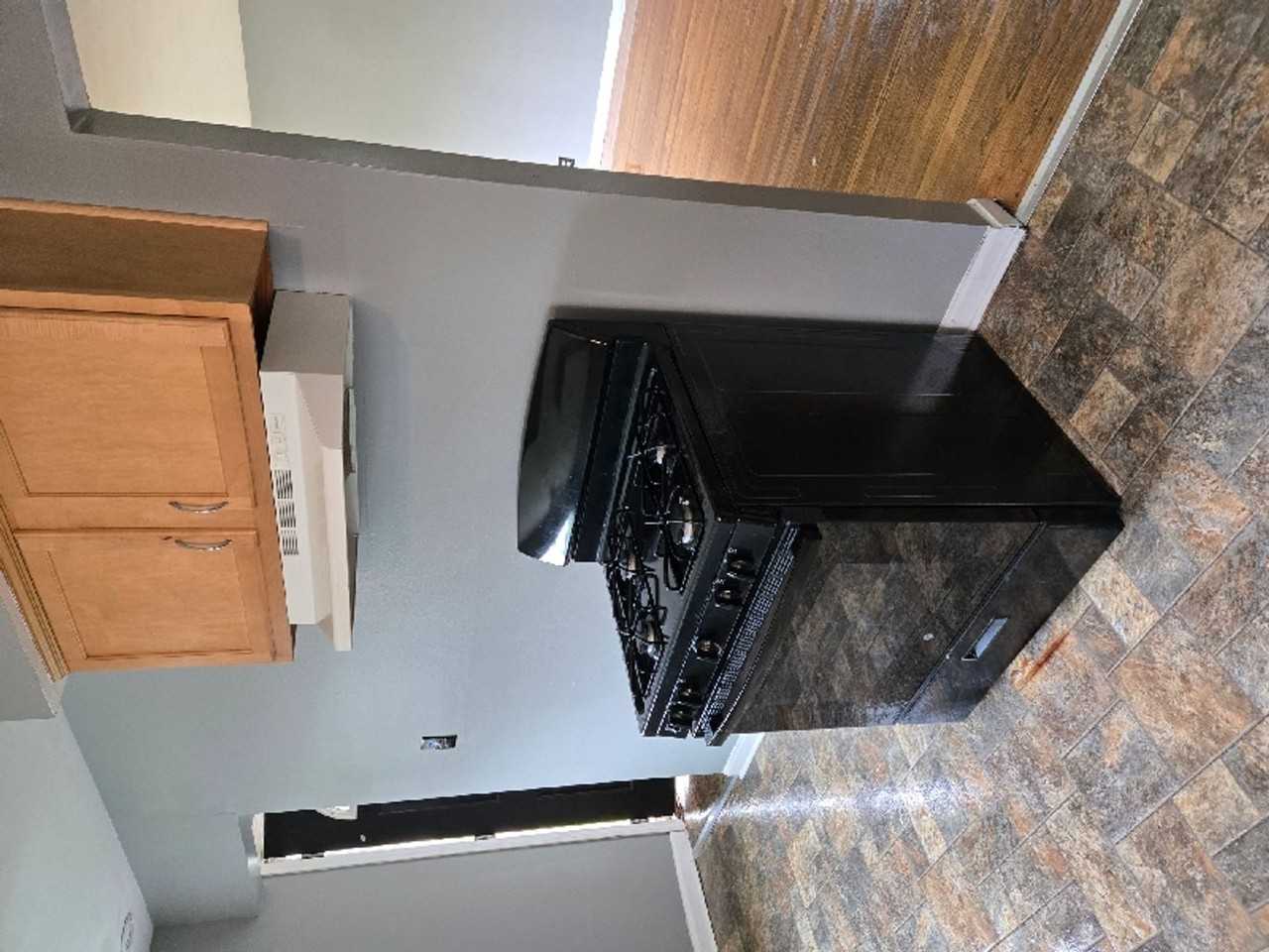 29800 Oakwood St - Photo 6 of 15