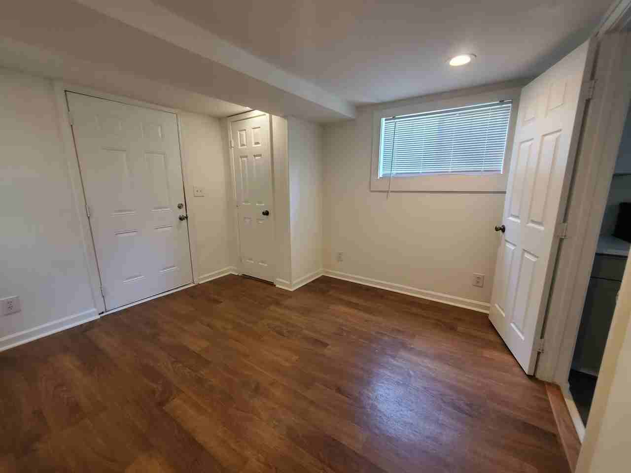 2577 Eastwood Dr - Photo 6 of 15