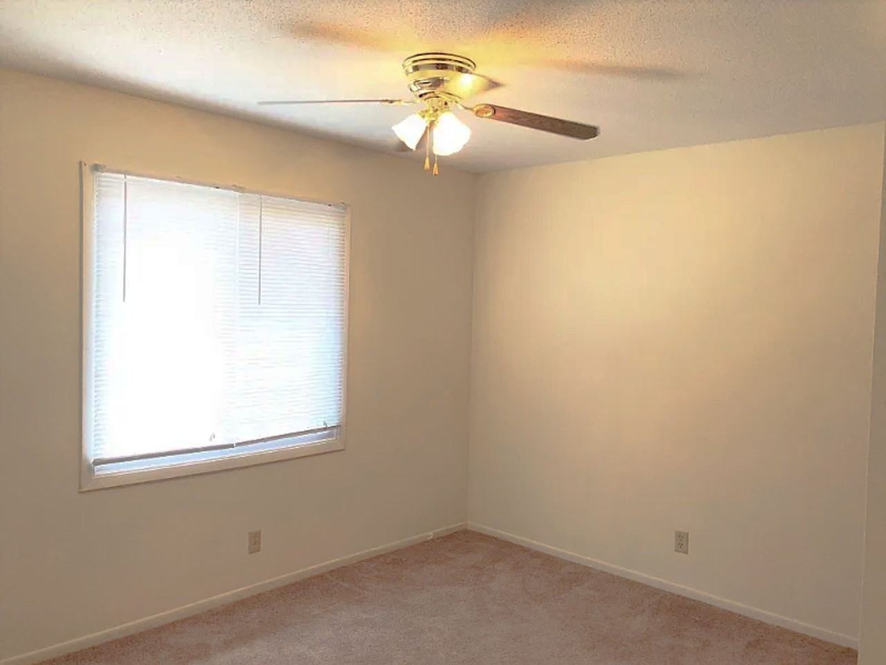 2 Bedroom 1 Bath apartment in Ankeny IA - Photo 3 of 6