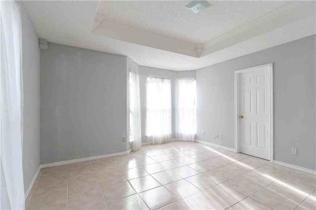 7945 Fox Dr - Photo 6 of 11