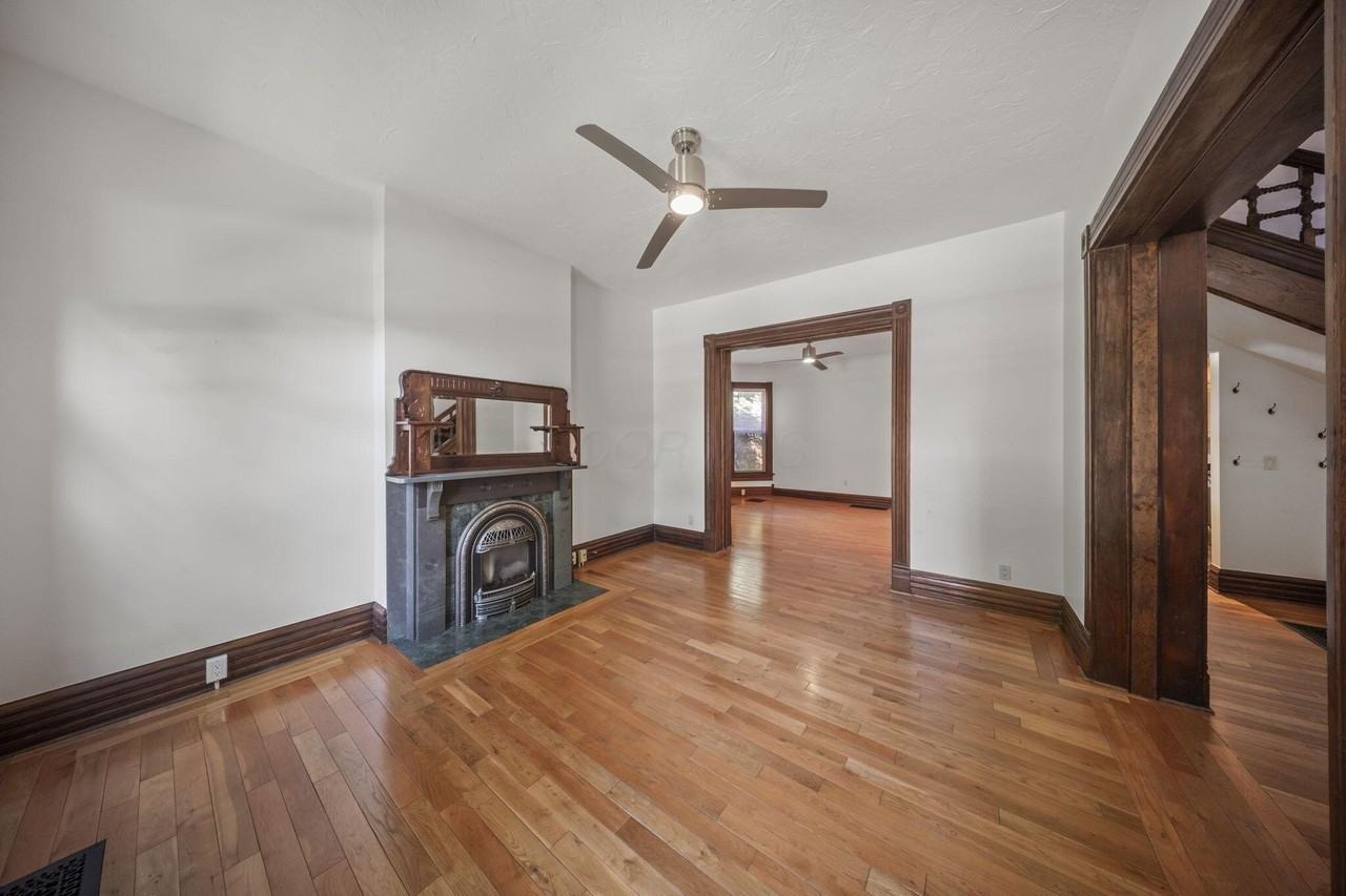 37 W 3rd Ave - Photo 5 of 39