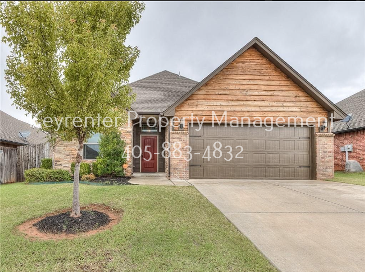 8409 Nw 140th St - Photo 2 of 31