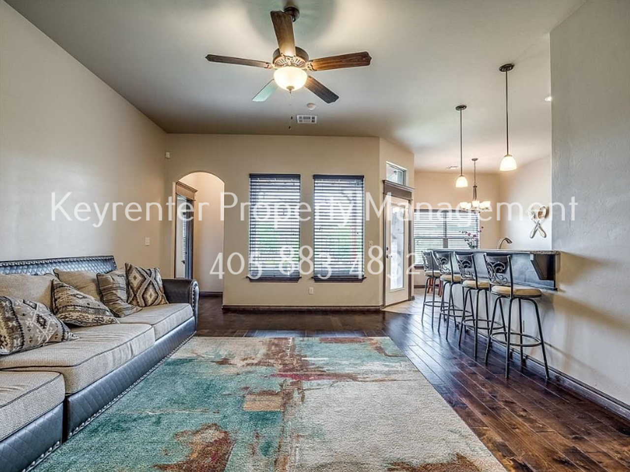 8409 Nw 140th St - Photo 5 of 31