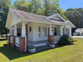 featured image of 333 Foust St