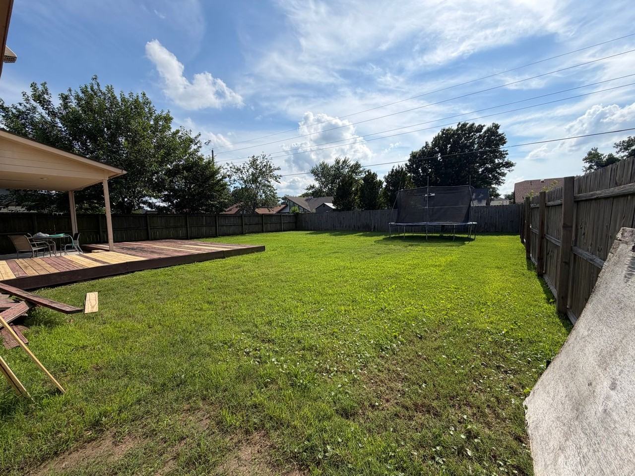 1508 N Yellowood Ave - Photo 5 of 35