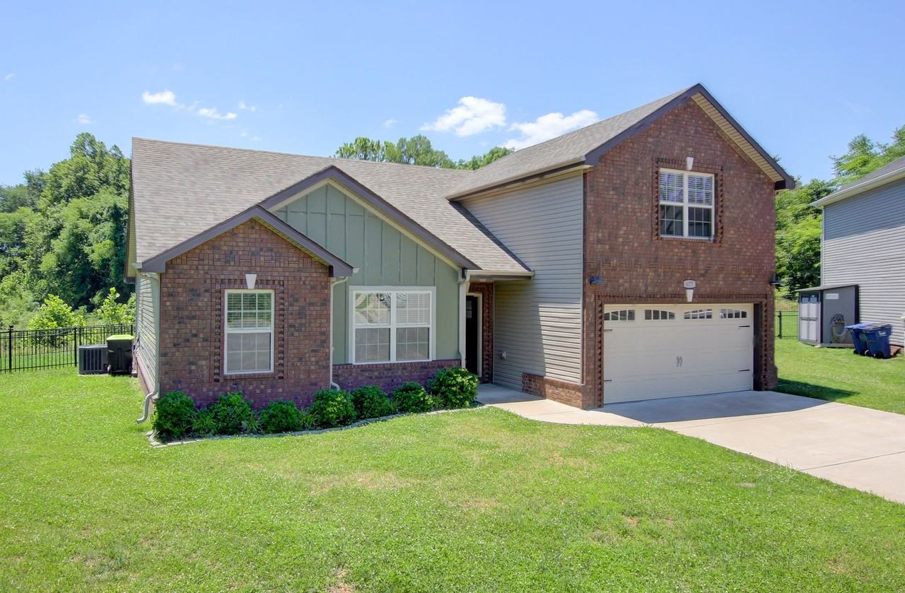 677 Battery Ct - Photo 3 of 50