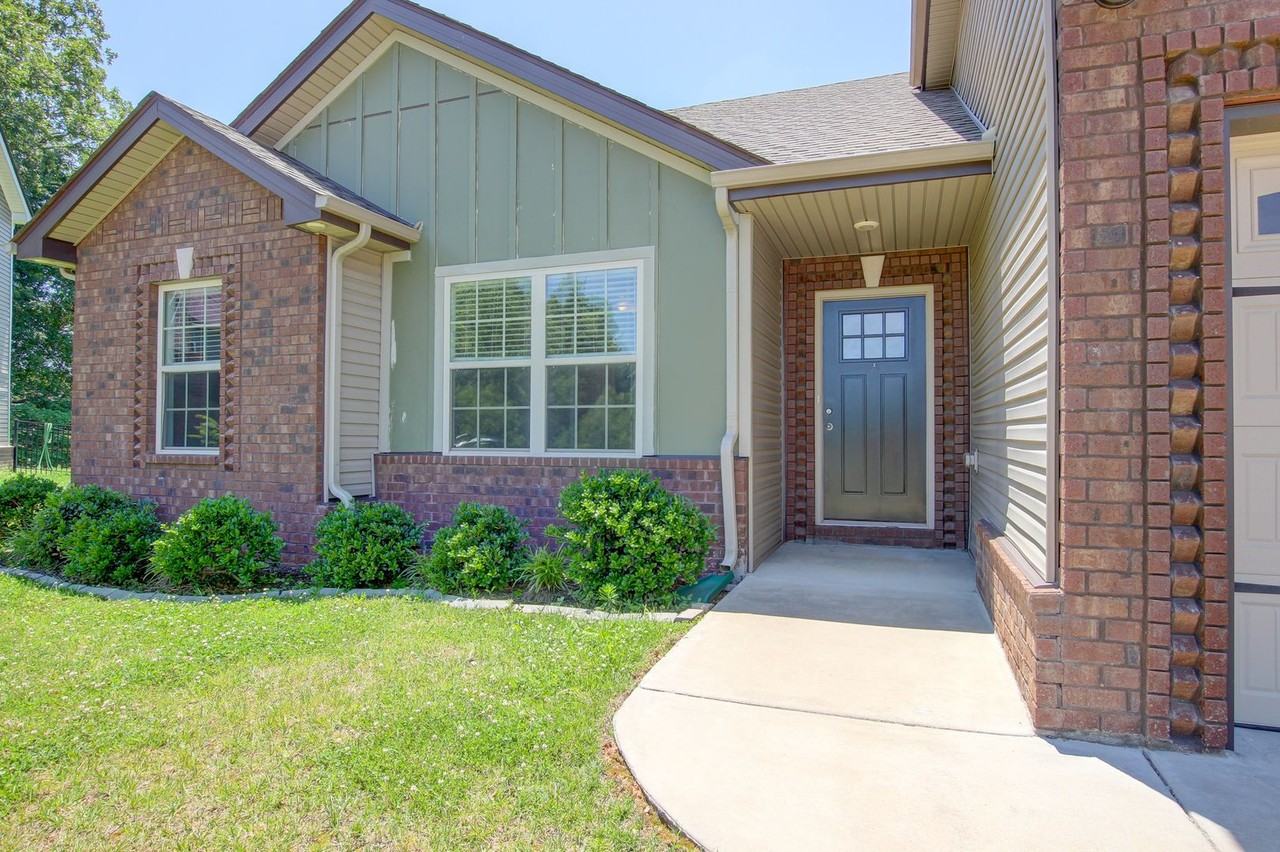 677 Battery Ct - Photo 4 of 50
