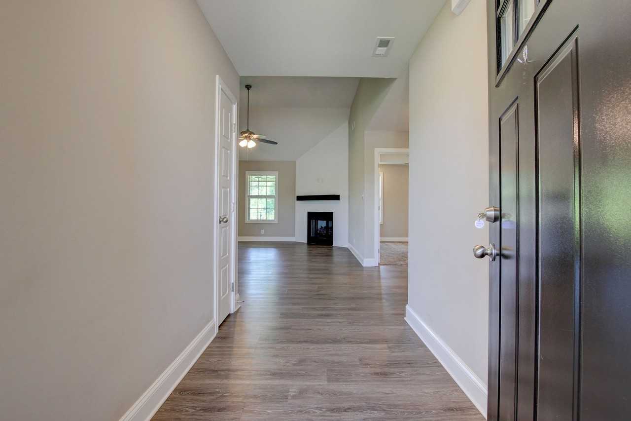 677 Battery Ct - Photo 5 of 50