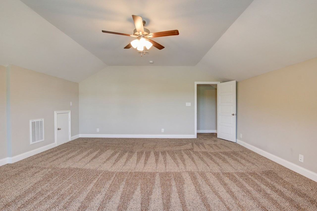 677 Battery Ct - Photo 7 of 50
