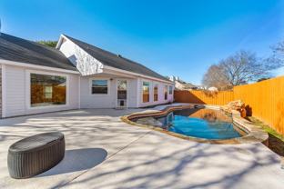 128 Overbrook Dr - Photo 1 of 1