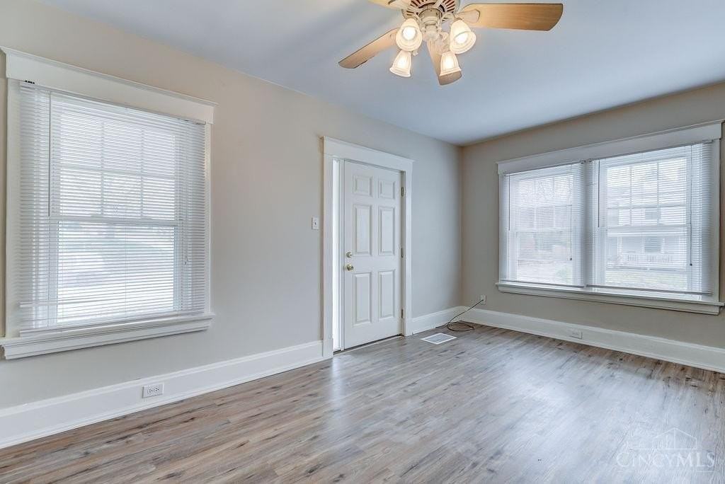 3167 Auten Ave - Photo 5 of 25