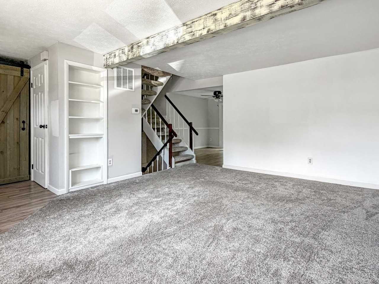 4560 New Market Ct #318 - Photo 4 of 34