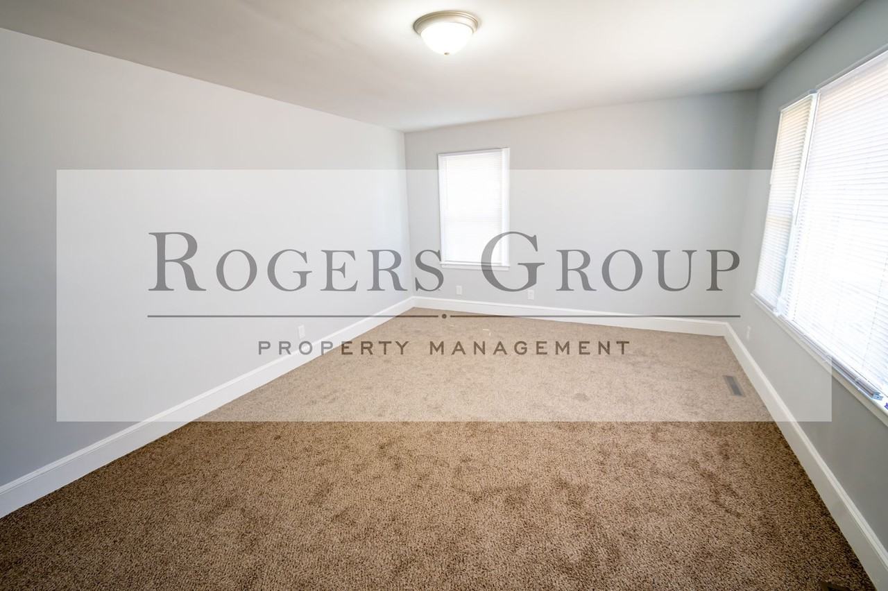 815 Eastway Dr - Photo 7 of 8