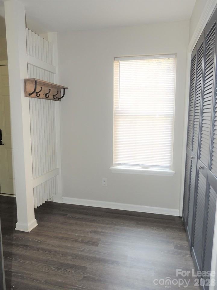 9252 Kings Canyon Dr - Photo 6 of 24