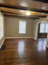 427 W Vinyard St - Photo 1 of 1