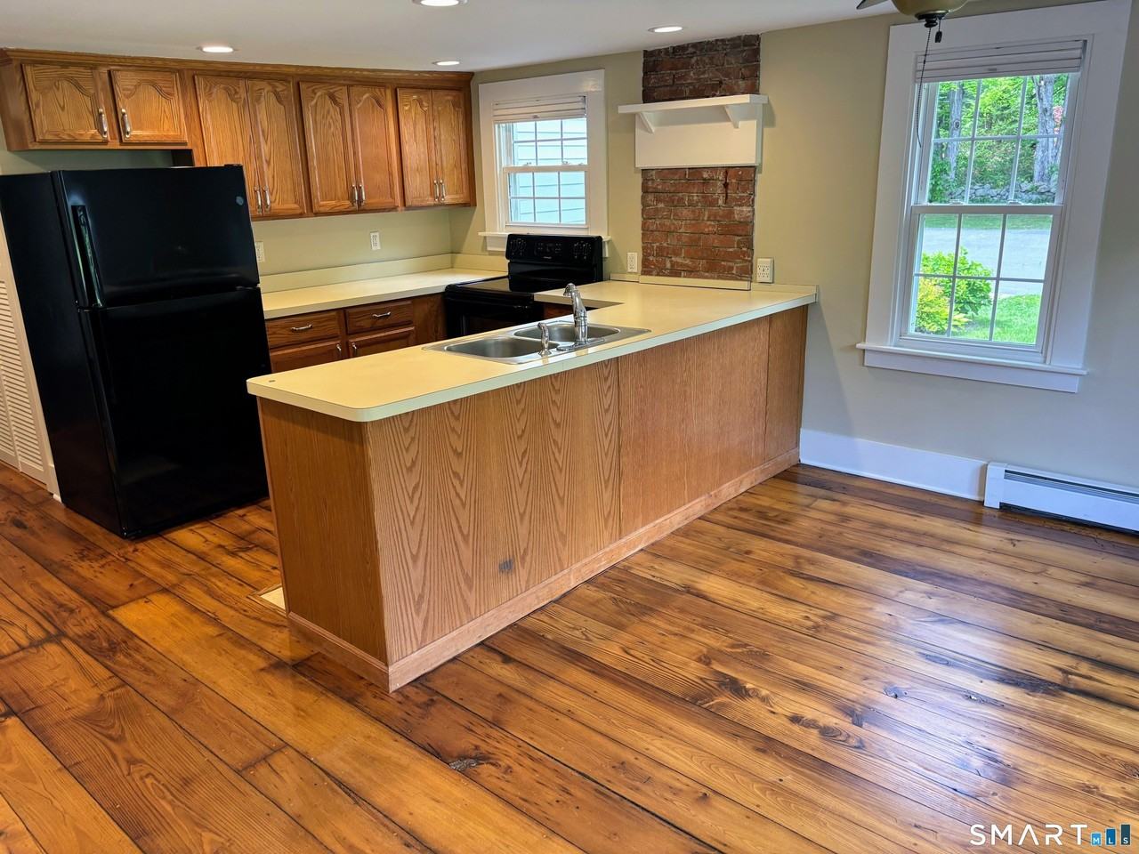 158 Cow Hill Rd #1 - Photo 3 of 16